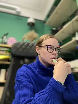  CherryBloom  online show from 25, 9, 2025