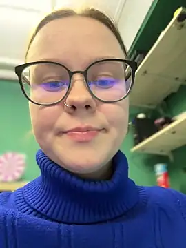  CherryBloom  online show from 25, 9, 2025