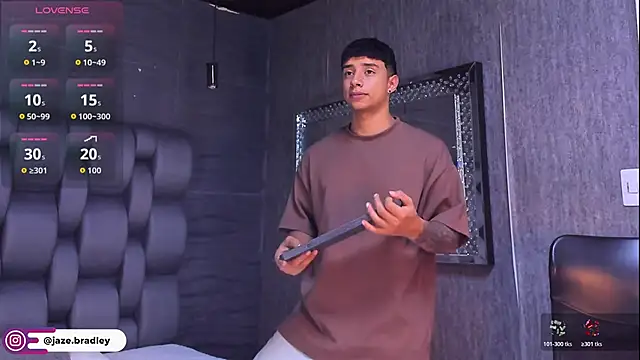 jaze bradley online show from 21, 10, 2025