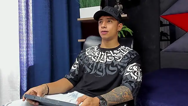 jaze bradley online show from 22, 11, 2025