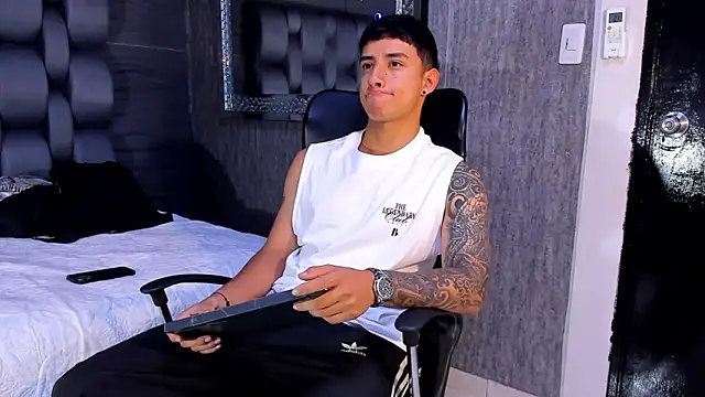 jaze bradley online show from 21, 12, 2025