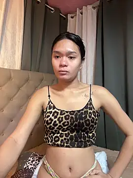 yourlovingperlita69 online show from 28, 2, 2026