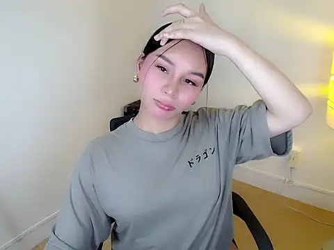 Snapshot of holly_tabby chatting on 5, 1, 2026 holly tabby online show from 5, 1, 2026