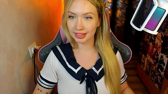 NicoleRiccii online show from 30, 10, 2025