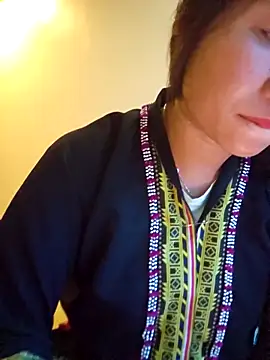 babychill09 online show from 5, 10, 2025