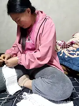 Snapshot of yoowwmr chatting on 11, 1, 2026 yoowwmr online show from 11, 1, 2026