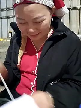 Snapshot of yoowwmr chatting on 16, 1, 2026 yoowwmr online show from 16, 1, 2026