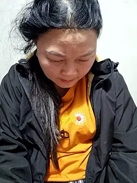 Snapshot of yoowwmr chatting on 18, 1, 2026 yoowwmr online show from 18, 1, 2026