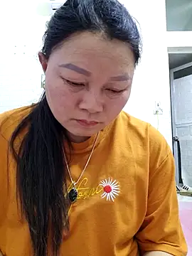 Snapshot of yoowwmr chatting on 19, 1, 2026 yoowwmr online show from 19, 1, 2026