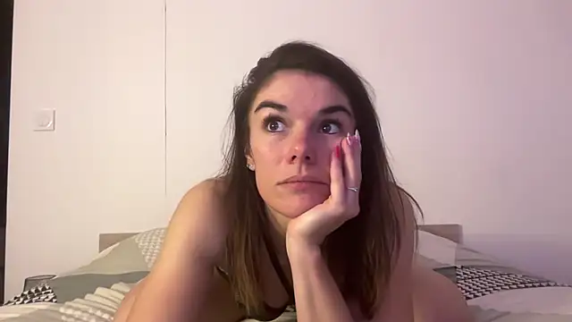 Snapshot of Caro663 chatting on 23, 10, 2025 Caro663 online show from 23, 10, 2025