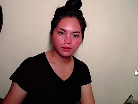 zhillycate online show from 18, 9, 2025