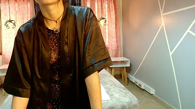 Snapshot of Mia_Holly__ chatting on 10, 10, 2025 Mia Holly   online show from 10, 10, 2025