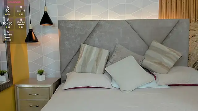 Jade Whisper online show from 1, 11, 2025