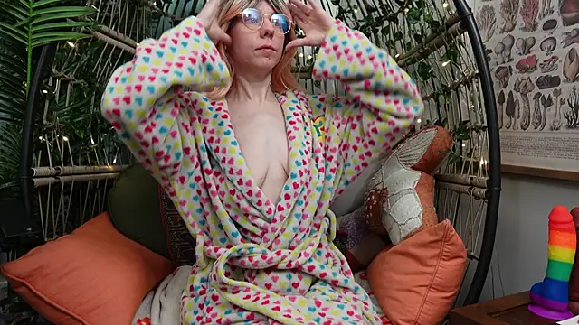 bendingofwillow online show from 14, 12, 2025