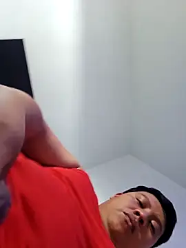 raulcaliente2814 online show from 16, 4, 2026