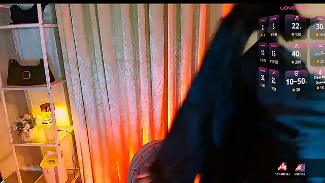 MS VALERIA online show from 24, 11, 2025