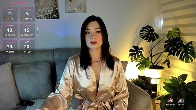 Estrer collins online show from 9, 5, 2026