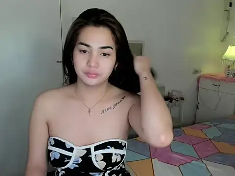 Snapshot of Alovelydoll_nica chatting on 2, 2, 2026 Alovelydoll nica online show from 2, 2, 2026