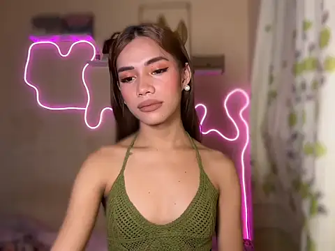 Lovelynikki03 online show from 25, 9, 2025