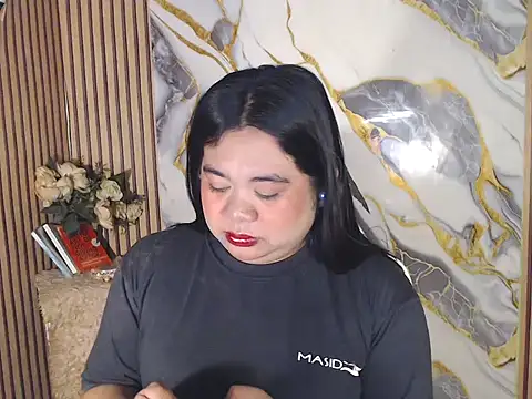 Im ur mother online show from 9, 4, 2026