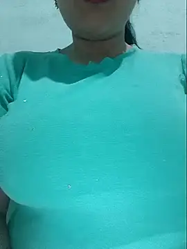 Shiny Babe online show from 10, 5, 2026