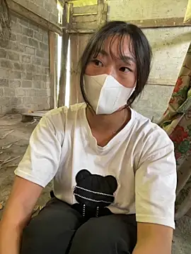 Snapshot of isaaa5 chatting on 17, 9, 2025 isaaa5 online show from 17, 9, 2025