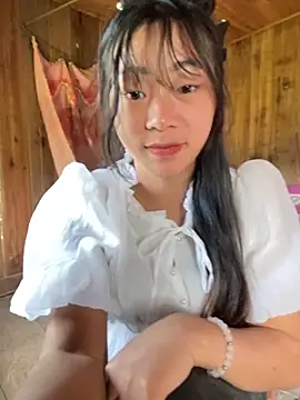 Snapshot of isaaa5 chatting on 28, 9, 2025 isaaa5 online show from 28, 9, 2025