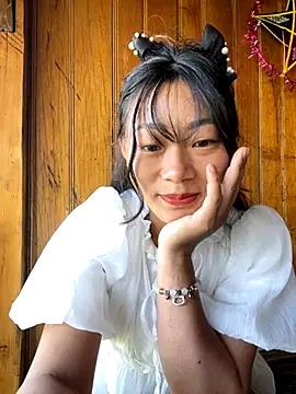 Snapshot of isaaa5 chatting on 5, 10, 2025 isaaa5 online show from 5, 10, 2025