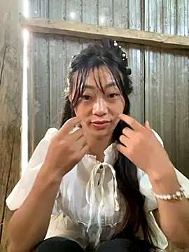 Snapshot of isaaa5 chatting on 18, 10, 2025 isaaa5 online show from 18, 10, 2025