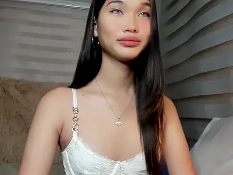 Snapshot of universal_slutt chatting on 21, 9, 2025 universal slutt online show from 21, 9, 2025