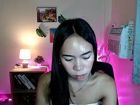 Snapshot of Shindoll chatting on 26, 10, 2025 Shindoll online show from 26, 10, 2025