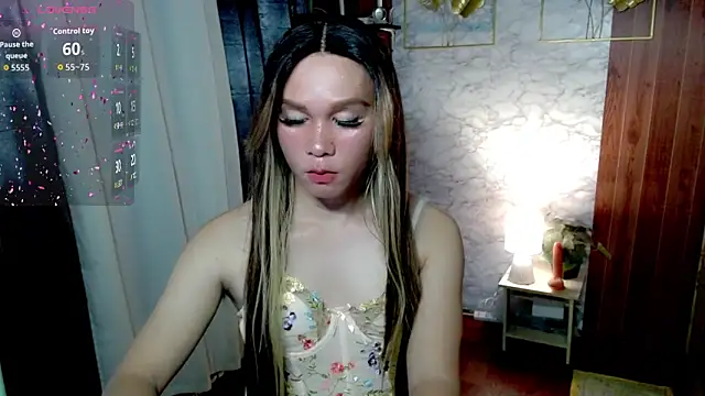 Snapshot of pinay_hugeCockxx chatting on 4, 10, 2025 pinay hugeCockxx online show from 4, 10, 2025