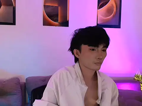Snapshot of twink_pinoy chatting on 8, 8, 2026 twink pinoy online show from 8, 8, 2026
