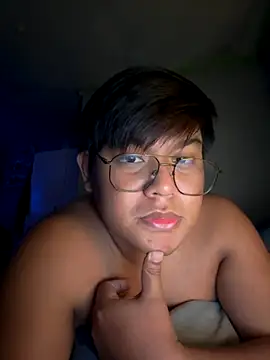 Snapshot of red_libraxxx chatting on 19, 10, 2025 red libraxxx online show from 19, 10, 2025