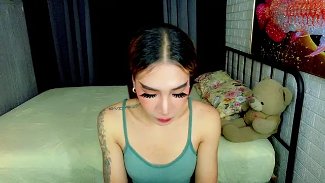 Snapshot of TRANSGODDESSA chatting on 2, 10, 2025 TRANSGODDESSA online show from 2, 10, 2025