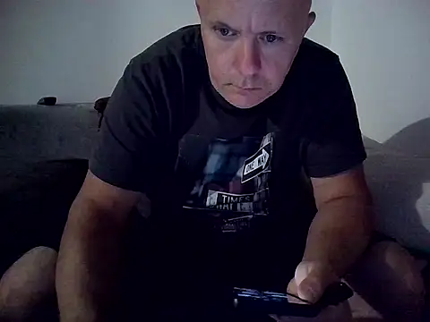 DaDDyLoVeSu83 online show from 29, 5, 2026