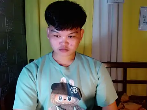 Reynelcock online show from 31, 10, 2025