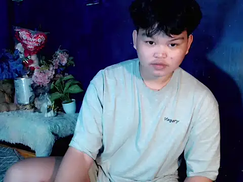 Reynelcock online show from 11, 11, 2025