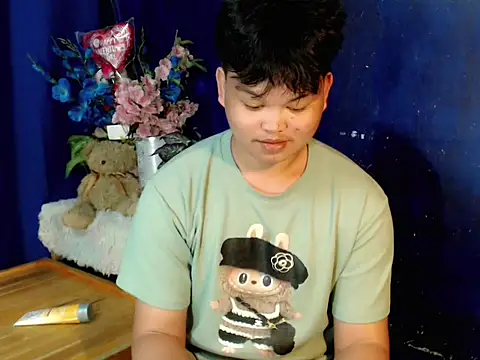 Reynelcock online show from 28, 11, 2025