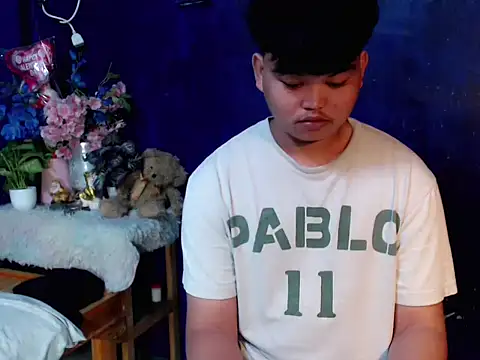 Reynelcock online show from 11, 1, 2026