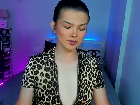 Snapshot of Sweetestcandyx_ chatting on 11, 5, 2026 Sweetestcandyx online show from 11, 5, 2026