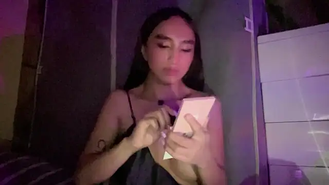 Snapshot of CassieXMarga chatting on 23, 10, 2025 CassieXMarga online show from 23, 10, 2025