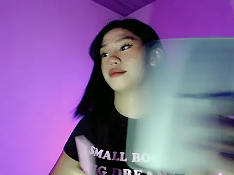 Maxine Sucks online show from 11, 10, 2025