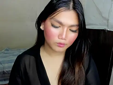 Lou heart online show from 15, 10, 2025