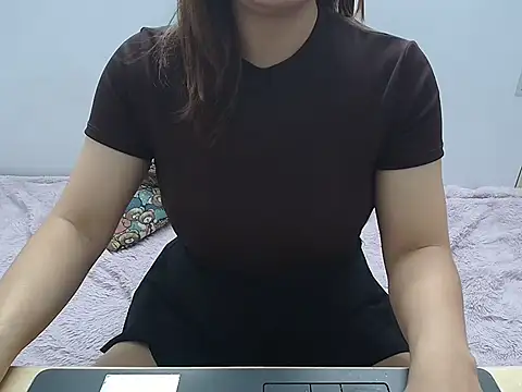 Amiee Showhottie online show from 26, 9, 2025