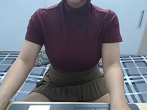 Amiee Showhottie online show from 27, 10, 2025