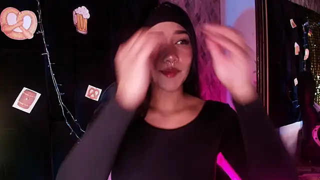 wensheng  online show from 15, 9, 2025