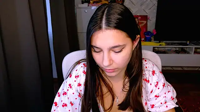 Snapshot of Arianna_Grend chatting on 21, 10, 2025 Arianna Grend online show from 21, 10, 2025
