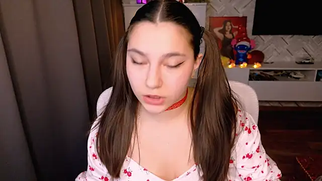 Arianna Grend online show from 13, 1, 2026