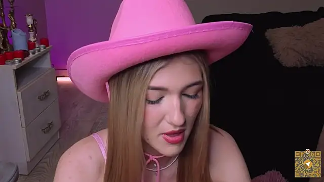 BeatrixGummer online show from 23, 10, 2025